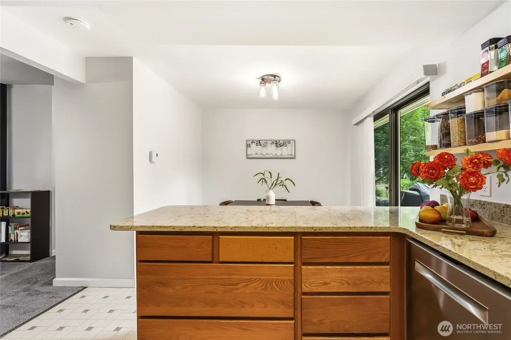 4060 Chinook Place NW Bremerton WA 98312
