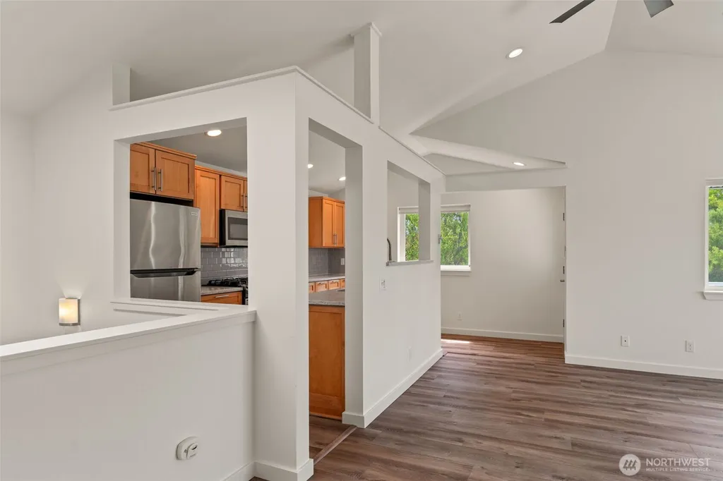 323 N 48th Street Seattle WA 98103