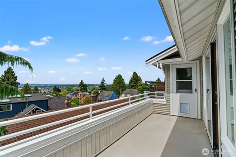 323 N 48th Street Seattle WA 98103