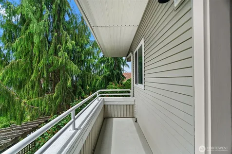 323 N 48th Street Seattle WA 98103
