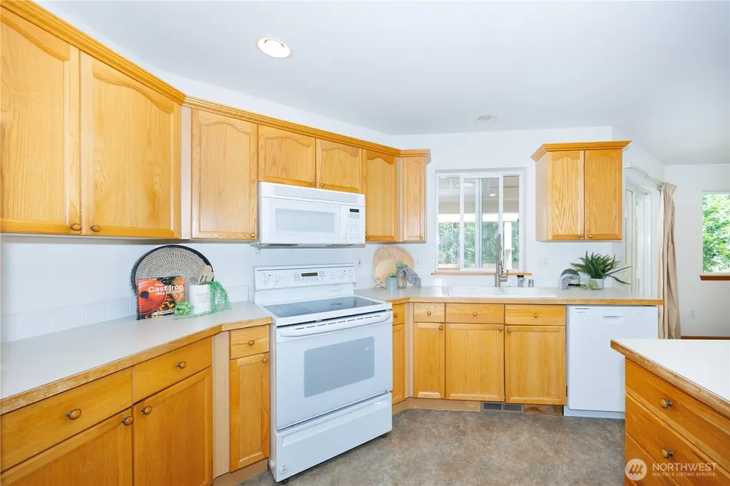 3056 Barkley Meadows Circle Bellingham WA 98226