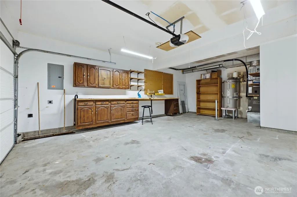 229 W Easton Avenue Eatonville WA 98328