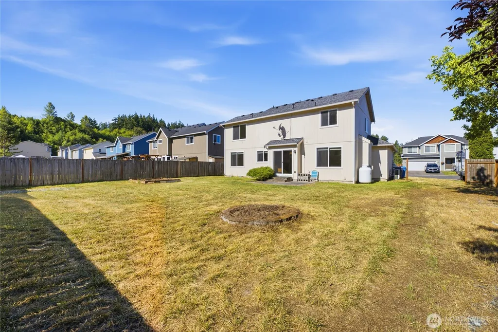 229 W Easton Avenue Eatonville WA 98328