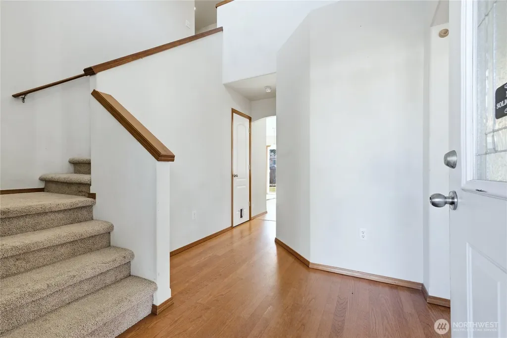229 W Easton Avenue Eatonville WA 98328