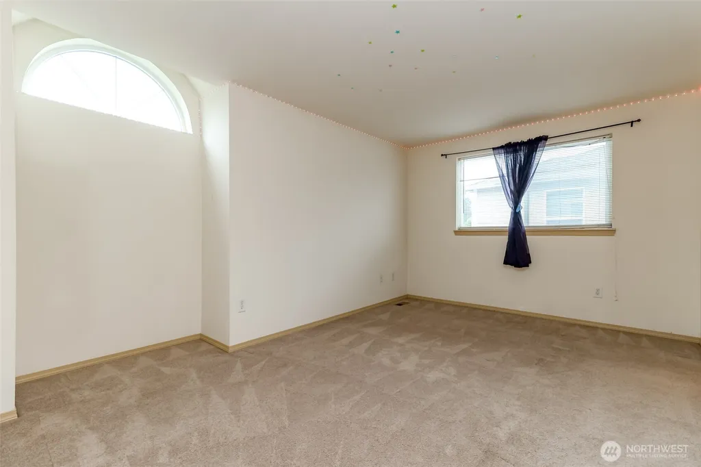 113 5th Avenue SW Pacific WA 98047