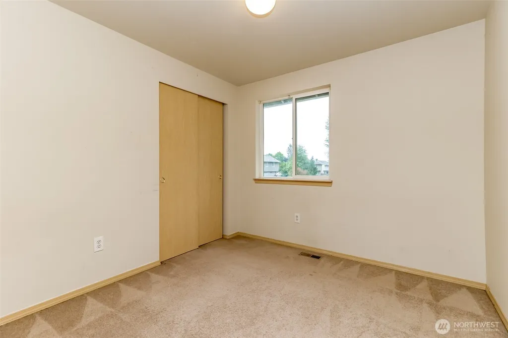 113 5th Avenue SW Pacific WA 98047