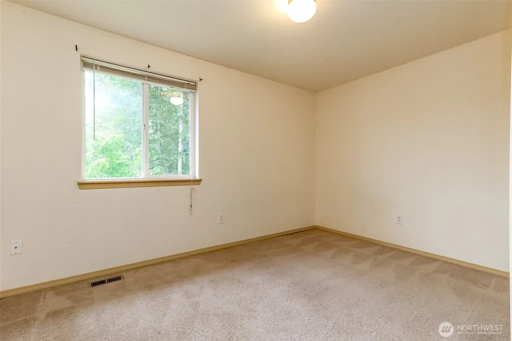113 5th Avenue SW Pacific WA 98047