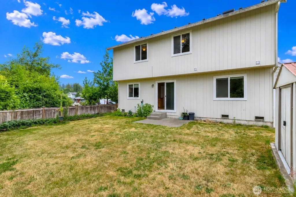 113 5th Avenue SW Pacific WA 98047