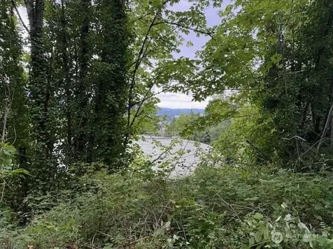 5 229th Avenue SE Issaquah WA 98027