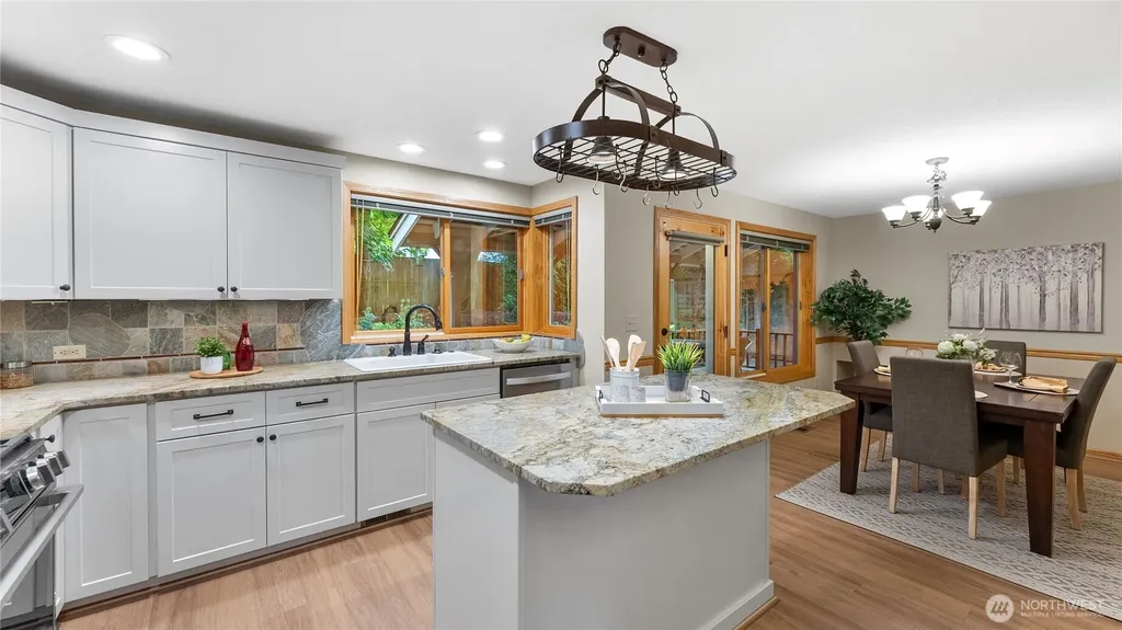 13829 101st Place NE Kirkland WA 98034