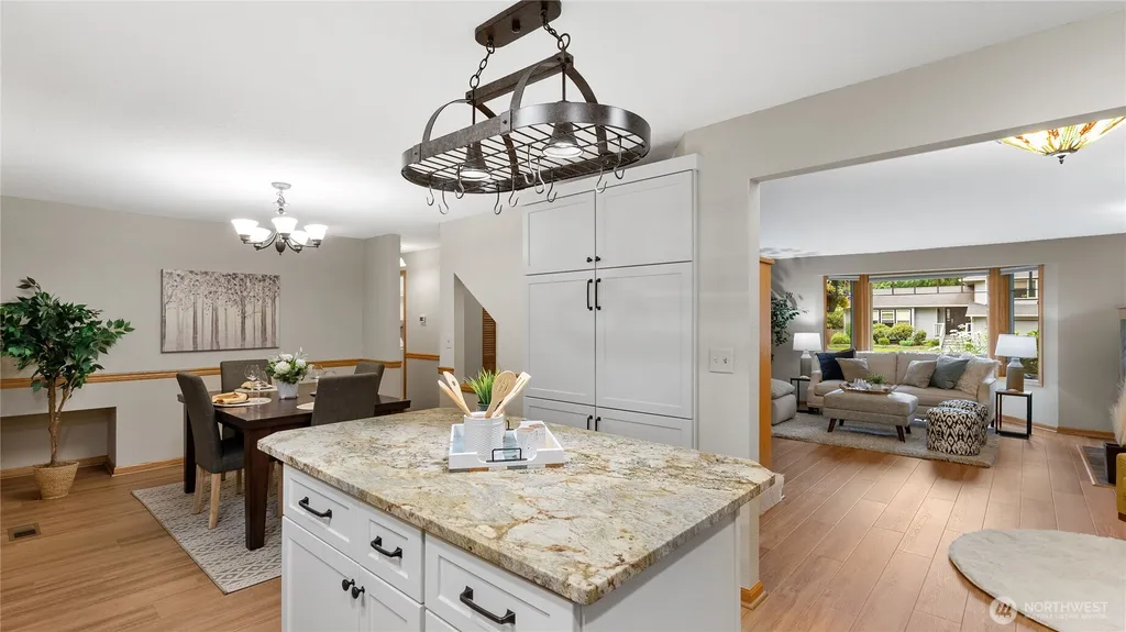13829 101st Place NE Kirkland WA 98034