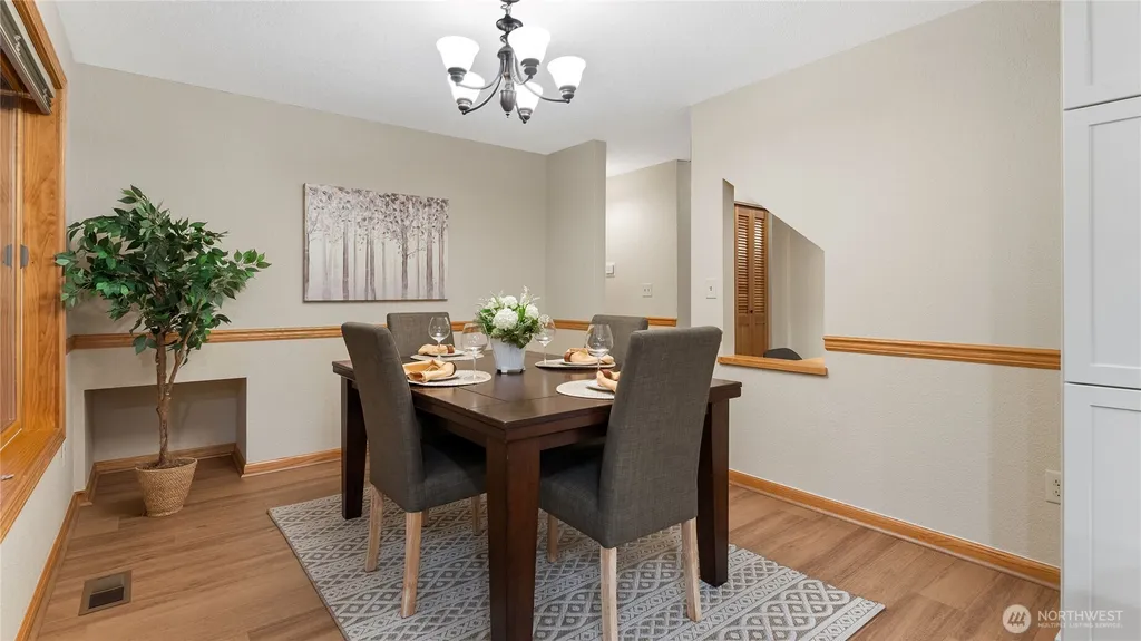 13829 101st Place NE Kirkland WA 98034