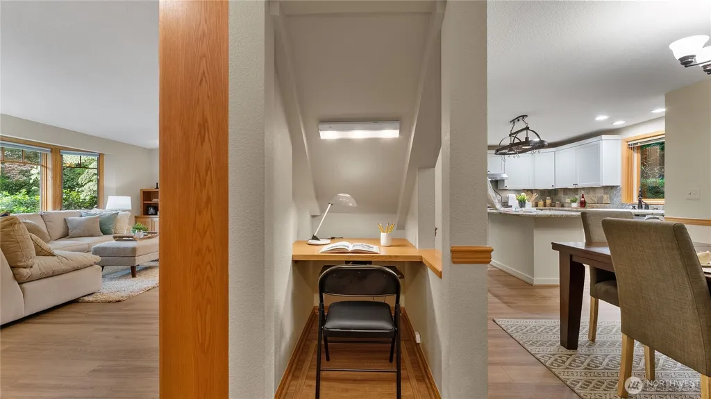 13829 101st Place NE Kirkland WA 98034