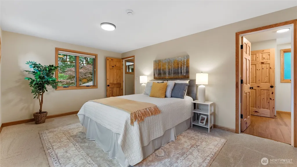 13829 101st Place NE Kirkland WA 98034