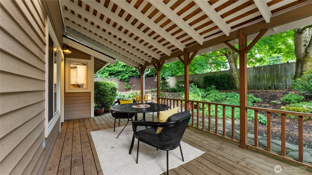 13829 101st Place NE Kirkland WA 98034