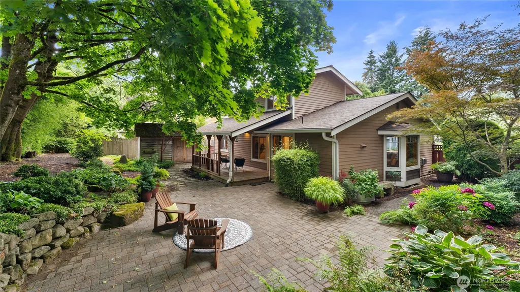 13829 101st Place NE Kirkland WA 98034