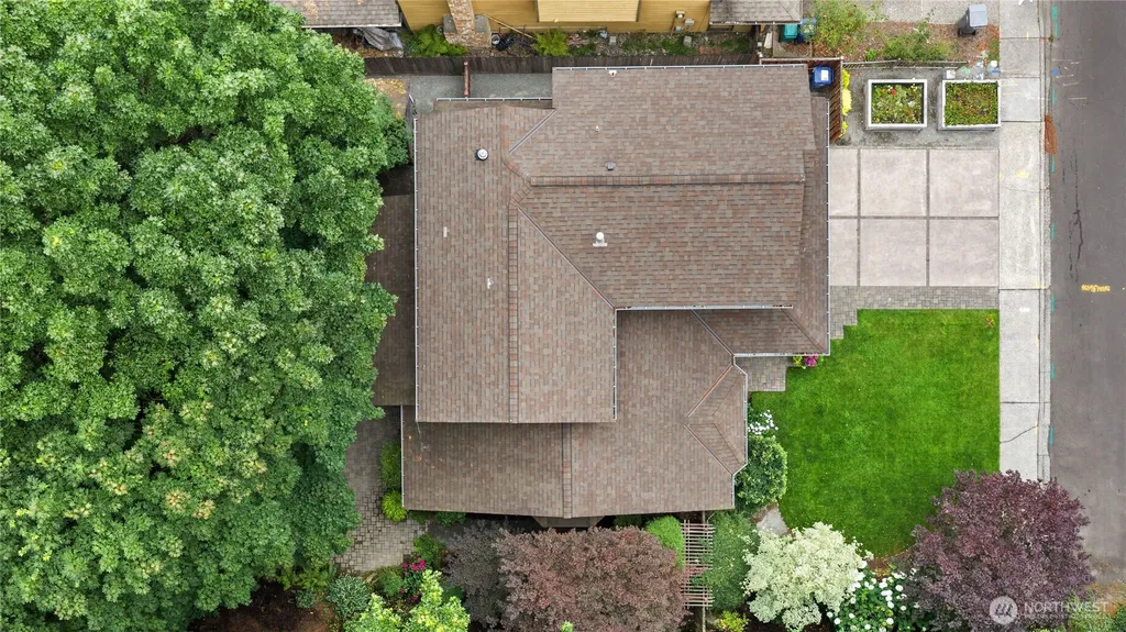 13829 101st Place NE Kirkland WA 98034