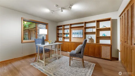 13829 101st Place NE Kirkland WA 98034