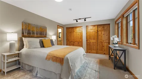 13829 101st Place NE Kirkland WA 98034