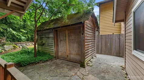 13829 101st Place NE Kirkland WA 98034