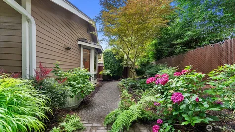 13829 101st Place NE Kirkland WA 98034