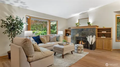13829 101st Place NE Kirkland WA 98034