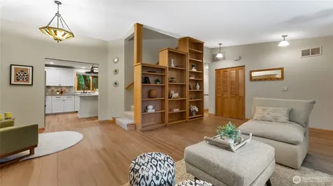 13829 101st Place NE Kirkland WA 98034