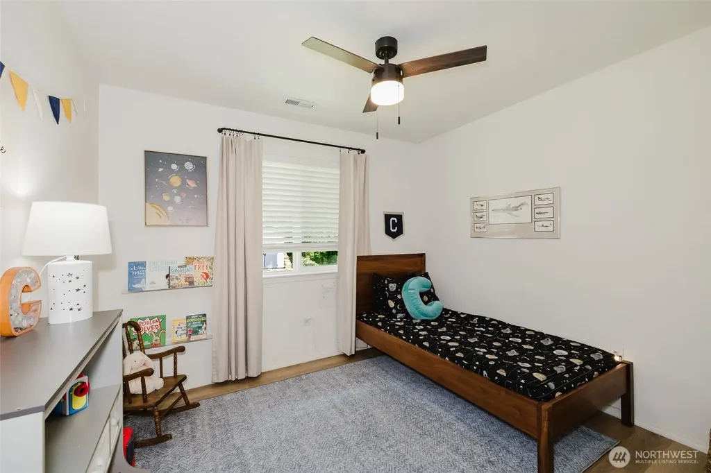 171 E Skylark Court Allyn WA 98524