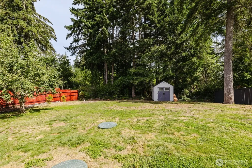 171 E Skylark Court Allyn WA 98524