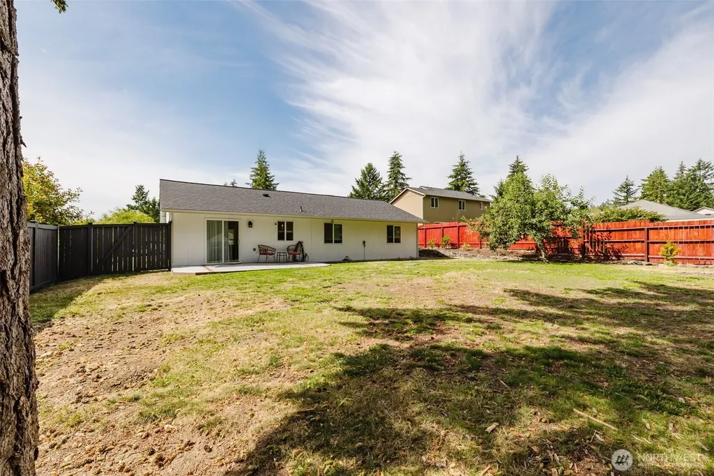 171 E Skylark Court Allyn WA 98524