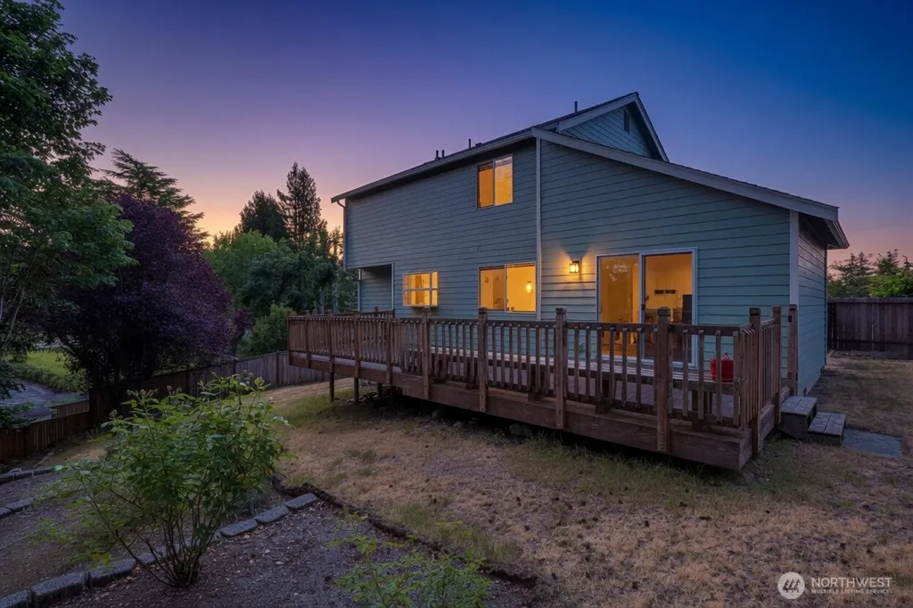 2114 Camas Avenue NE Renton WA 98056