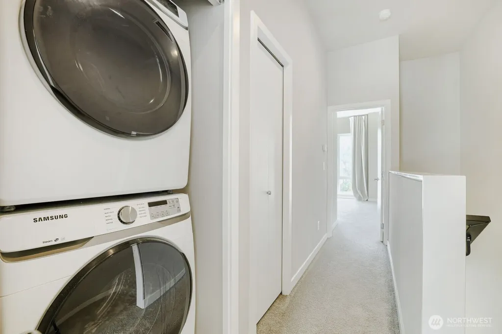 8607 22nd Place NE Seattle WA 98115