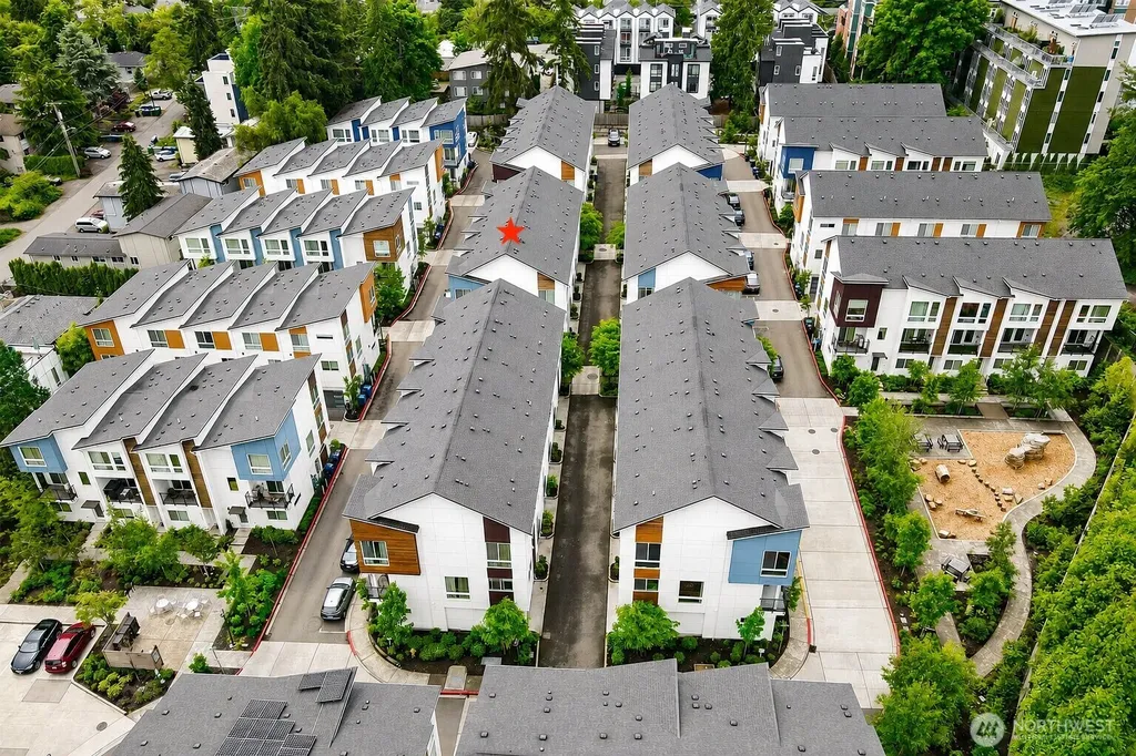 8607 22nd Place NE Seattle WA 98115