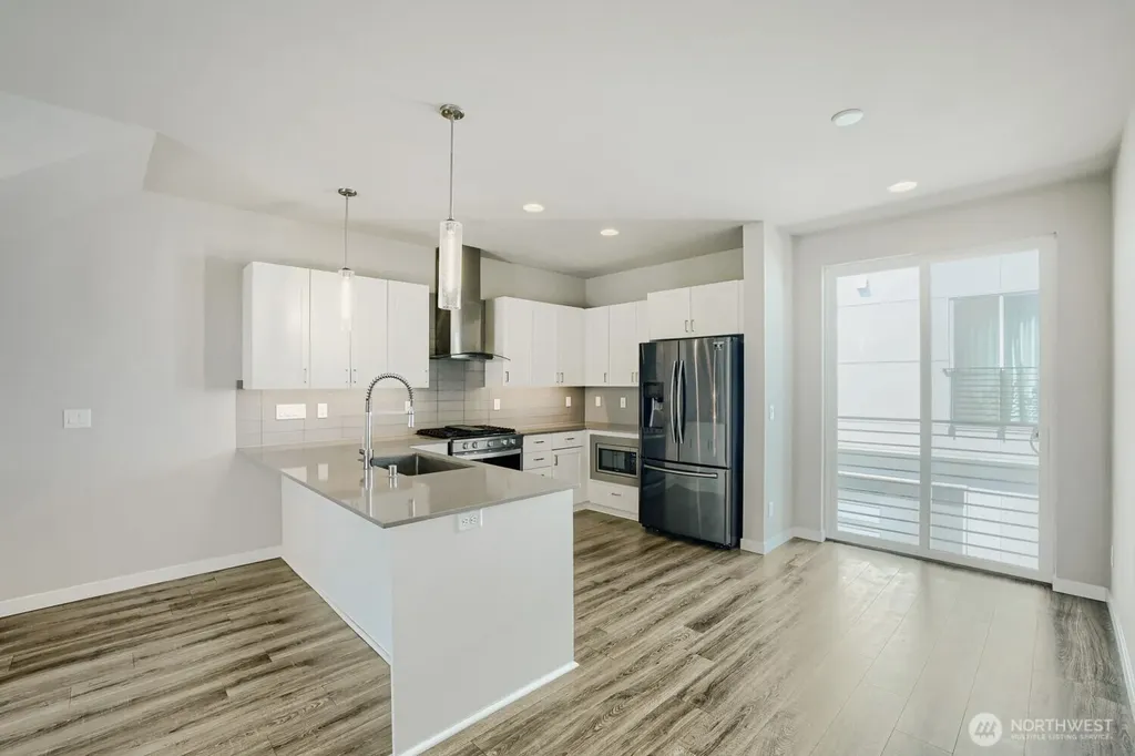 8607 22nd Place NE Seattle WA 98115
