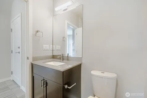 8607 22nd Place NE Seattle WA 98115