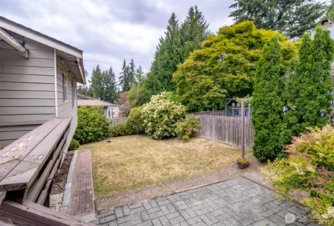 32624 35th Avenue SW Federal Way WA 98023