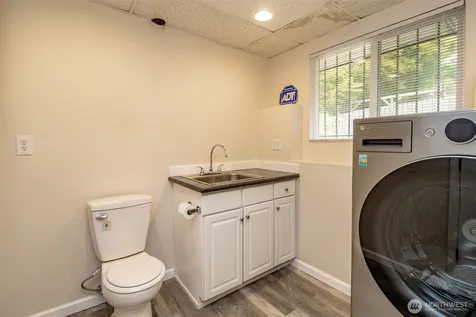 32624 35th Avenue SW Federal Way WA 98023