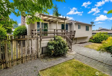 32624 35th Avenue SW Federal Way WA 98023