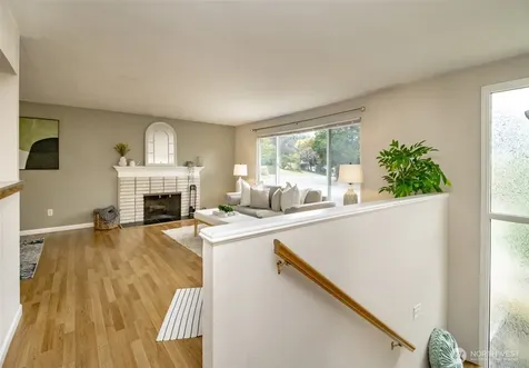 32624 35th Avenue SW Federal Way WA 98023