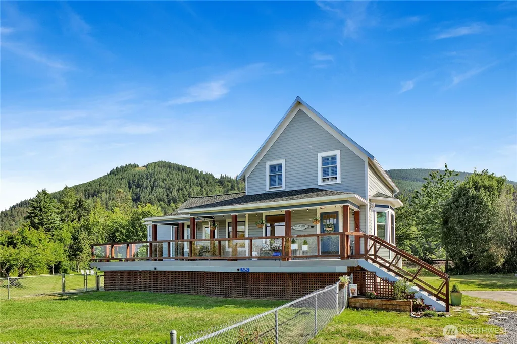 3455 Legg Road Bow WA 98232