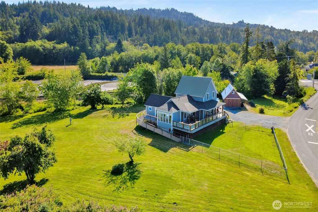 3455 Legg Road Bow WA 98232