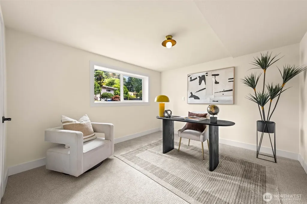 16719 SE 4th Place Bellevue WA 98008