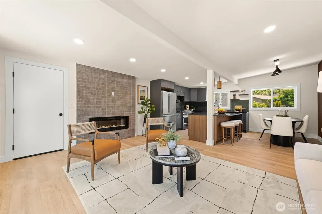 16719 SE 4th Place Bellevue WA 98008