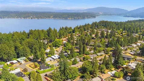 16719 SE 4th Place Bellevue WA 98008
