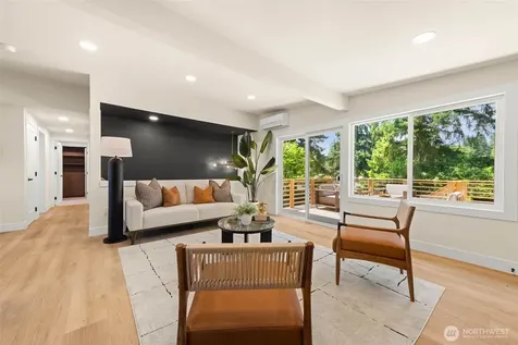 16719 SE 4th Place Bellevue WA 98008