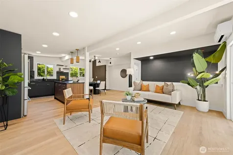 16719 SE 4th Place Bellevue WA 98008