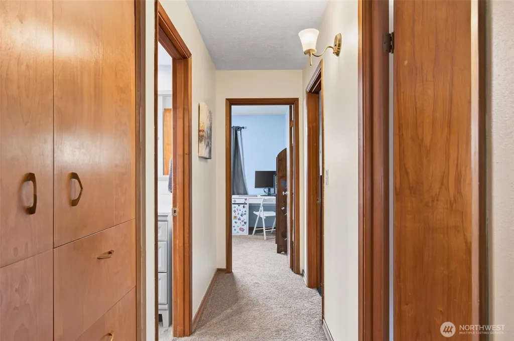 185 Inglewood Drive Longview WA 98632