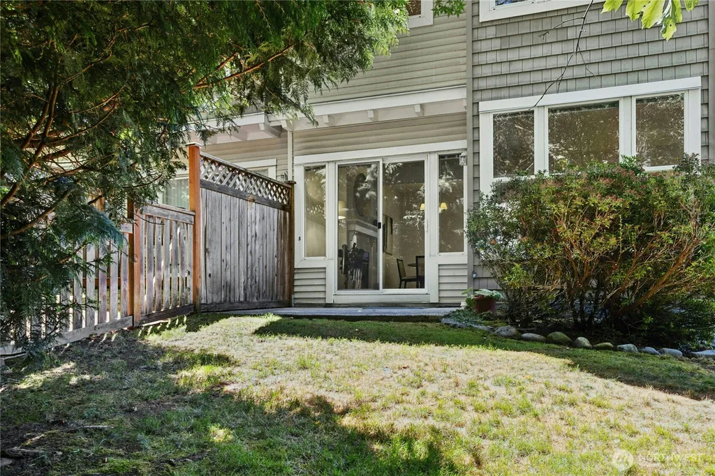 2680 139th Avenue SE Bellevue WA 98005