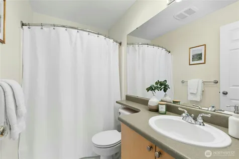2680 139th Avenue SE Bellevue WA 98005