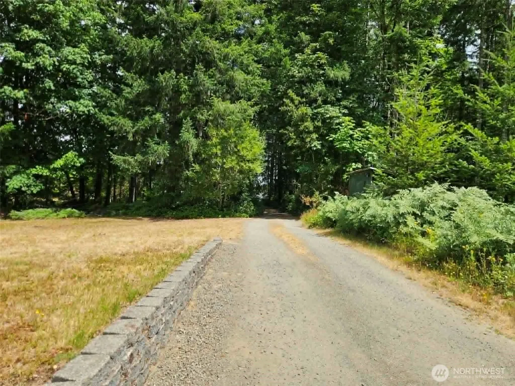 1711 SE Binns Swiger Loop Road Shelton WA 98584